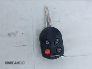 2008 Ford Escape XLT с VIN 1FMCU93118KB07144, выставлен на аукционе IAAI как лот 42597705 с пробегом 178 971 миль миль и . История ставок и продаж доступна на DreamBid. Изображение 11.