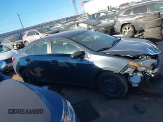 2019 Toyota Corolla L with VIN 2T1BURHE4KC209414, listed as a IAAI auction lot 41669591 with 98,072 mi miles and . Bid and sale history available at carsss.com. Image 13.
