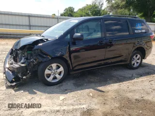 2019 Toyota Sienna LE Auto Access Seat z VIN 5TDKZ3DC9KS982129, wystawiony jako Copart lot #62983214 z przebiegiem 246 772 mil mil oraz Szkoda całkowita • Salvage title. Historia ofert i sprzedaży dostępna na DreamBid. Obrazek 1.