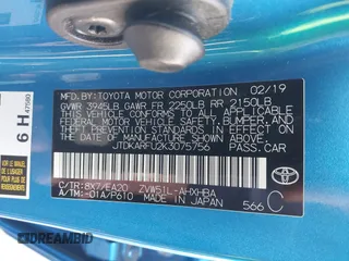 2019 Toyota Prius L Eco z VIN JTDKARFU2K3075756, wystawiony jako IAAI lot #41459946 z przebiegiem 75 382 mil mil oraz . Historia ofert i sprzedaży dostępna na DreamBid. Obrazek 9.