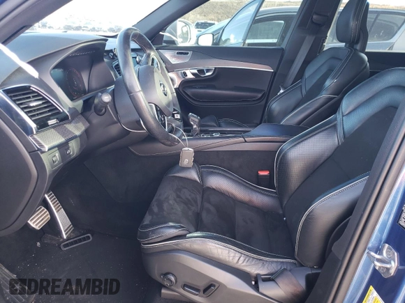 2018 Volvo XC90 R-Design with VIN YV4A22PM9J1197360, listed as a Copart auction lot 70113042 with 45,603 mi miles. Bid and sale history available at carsss.com. Image 7.