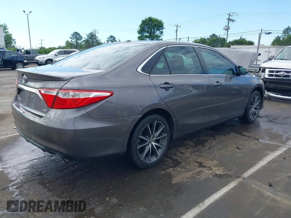 2015 Toyota Camry XLE with VIN 4T1BF1FK4FU480451, listed as a IAAI auction lot 42191825 with 208,406 mi miles and . Bid and sale history available at DreamBid. Image 4.