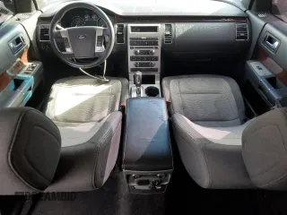 2010 Ford Flex SEL z VIN 2FMGK5CC6ABA24939, wystawiony jako Copart lot #51869795 z przebiegiem 174 987 mil mil oraz Szkoda całkowita • Salvage title. Historia ofert i sprzedaży dostępna na DreamBid. Obrazek 8.