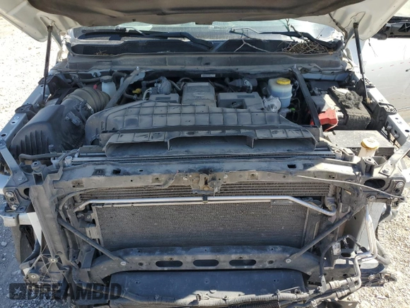 2022 Ram 2500 Limited with VIN 3C6UR5TL1NG391969, listed as a Copart auction lot 45242165 with 147,035 mi miles and Salvage title. Bid and sale history available at DreamBid. Image 12.