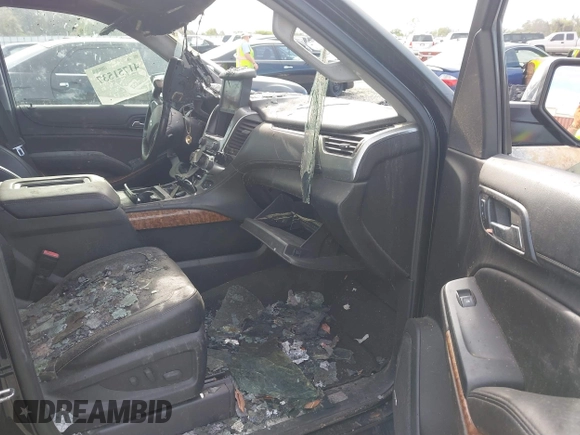 2015 Chevrolet Suburban LTZ with VIN 1GNSCKKC2FR509683, listed as a IAAI auction lot 41751537 with 189,590 mi miles and . Bid and sale history available at DreamBid. Image 5.
