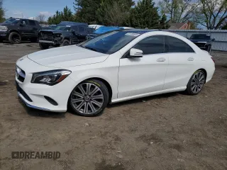 2019 Mercedes-Benz CLA 250 z VIN WDDSJ4GB2KN774492, wystawiony jako Copart lot #53199885 z przebiegiem 70 062 mil mil oraz Szkoda całkowita • Salvage title. Historia ofert i sprzedaży dostępna na DreamBid. Obrazek 1.