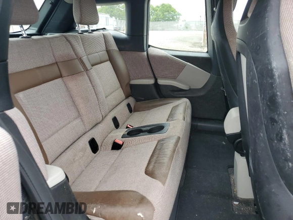2019 BMW i3 with VIN WBY8P4C51K7D59513, listed as a Copart auction lot 59723245 with 33,759 mi miles and Salvage title. Bid and sale history available at DreamBid. Image 10.