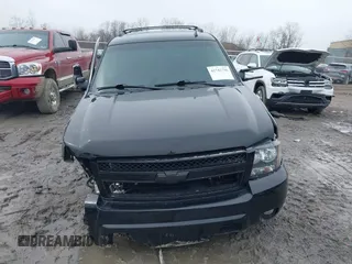 2008 Chevrolet Tahoe 1LT with VIN 1GNFK130X8J225299, listed as a IAAI auction lot 41742796 with 166,322 mi miles and . Bid and sale history available at DreamBid. Image 12.
