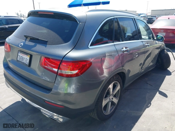 2017 Mercedes-Benz GLC with VIN WDC0G4JB9HF172775, listed as a IAAI auction lot 41865330 with 55,917 mi miles. Bid and sale history available at carsss.com. Image 4.
