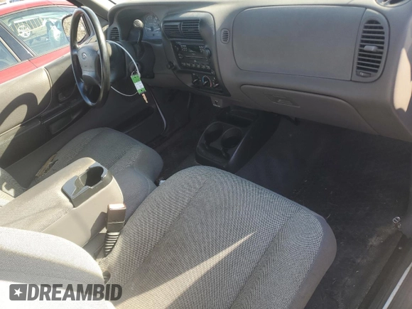 2002 Ford Ranger XL with VIN 1FTYR14V52TA69370, listed as a Copart auction lot 44486825 with 178,405 mi miles and Salvage title. Bid and sale history available at DreamBid. Image 8.