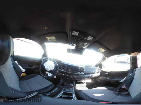 2021 Toyota Tacoma SR5 z VIN 3TMDZ5BN8MM117163, wystawiony jako IAAI lot #42070540 z przebiegiem 12 790 mil mil oraz . Historia ofert i sprzedaży dostępna na DreamBid. Obrazek 17.