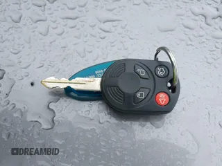 2010 Ford Escape XLT с VIN 1FMCU9DG7AKD41569, выставлен на аукционе IAAI как лот 42452292 с пробегом 126 978 миль миль и . История ставок и продаж доступна на DreamBid. Изображение 11.