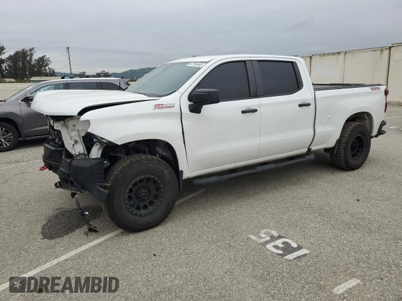 2020 Chevrolet Silverado 1500 Custom Trail Boss with VIN 3GCPYCEF5LG269424, listed as a Copart auction lot 47795493 with 64,297 mi miles and Salvage Title. Bid and sale history available at DreamBid. Image 1.