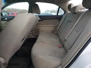 2011 Ford Fusion Hybrid with VIN 3FADP0L3XBR123946, listed as a Copart auction lot 55556934 with 237,386 mi miles and Non Repairable. Bid and sale history available at carsss.com. Image 10.