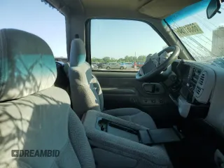 1996 Chevrolet Silverado 1500 with VIN 1GCEC14M6TZ154941, listed as a Copart auction lot 66361154 with 124,631 mi miles and Salvage Title. Bid and sale history available at DreamBid. Image 10.