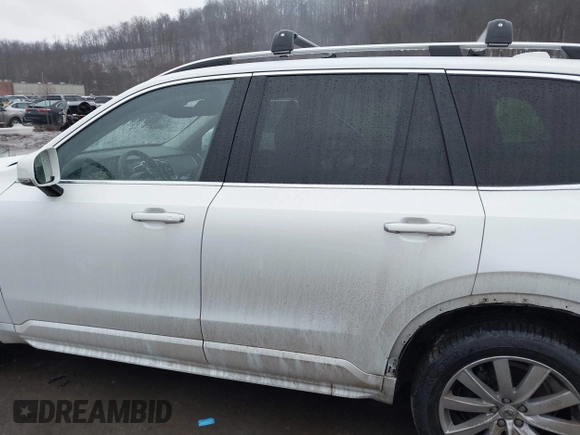 2018 Volvo XC90 Momentum z VIN YV4A22PK2J1321578, wystawiony jako IAAI lot #41151361 z przebiegiem 159 097 mil mil oraz . Historia ofert i sprzedaży dostępna na DreamBid. Obrazek 15.