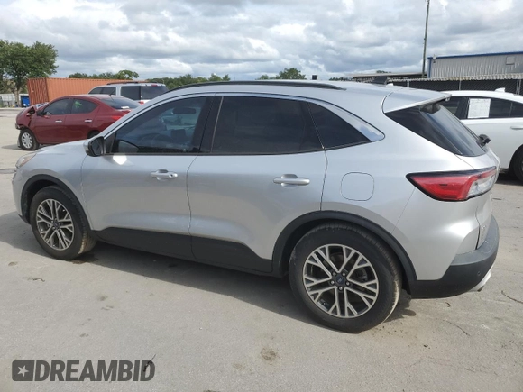 2020 Ford Escape SEL with VIN 1FMCU0H61LUC07029, listed as a Copart auction lot 59141895 with 50,358 mi miles and Salvage title. Bid and sale history available at DreamBid. Image 2.