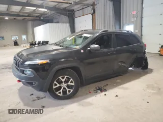 2016 Jeep Cherokee Trailhawk с VIN 1C4PJMBS4GW267375, выставлен на аукционе Copart как лот 58476005 с пробегом 116 151 миль миль и Списание • Salvage title. История ставок и продаж доступна на DreamBid. Изображение 1.