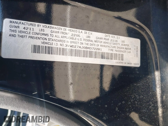 2011 Volkswagen Jetta SE with VIN 3VWDZ7AJ0BM372281, listed as a IAAI auction lot 42637020 with 194,195 mi miles and . Bid and sale history available at DreamBid. Image 9.
