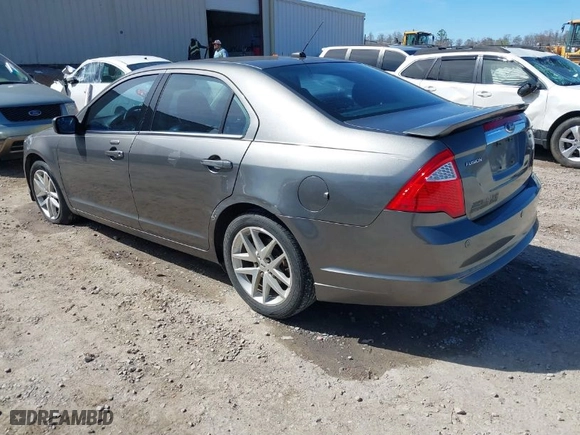 2011 Ford Fusion SEL with VIN 3FAHP0JA1BR207320, listed as a IAAI auction lot 41743913 with 195,611 mi miles. Bid and sale history available at carsss.com. Image 3.