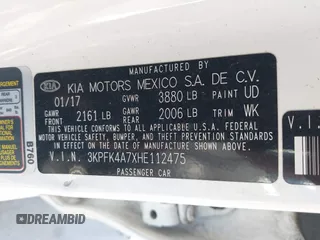2017 Kia Forte LX with VIN 3KPFK4A7XHE112475, listed as a IAAI auction lot 40762895 with 61,394 mi miles. Bid and sale history available at carsss.com. Image 9.