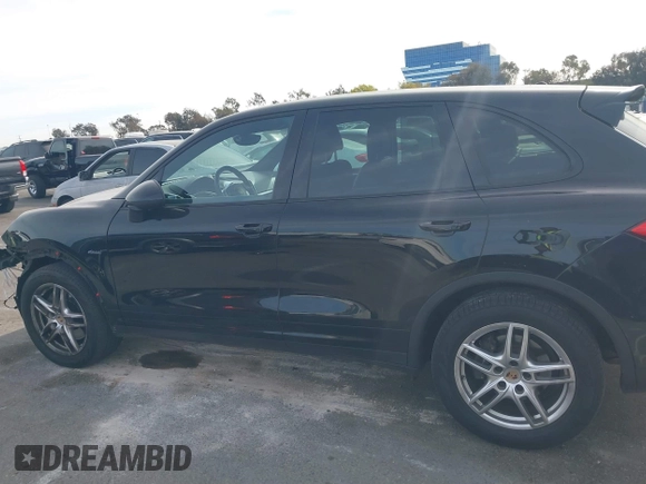 2014 Porsche Cayenne Diesel with VIN WP1AF2A23ELA41435, listed as a IAAI auction lot 41396109 with 78,461 mi miles and . Bid and sale history available at DreamBid. Image 14.