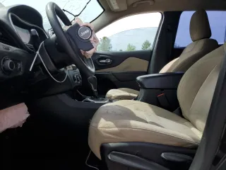 2015 Jeep Cherokee Sport с VIN 1C4PJLAB7FW631413, выставлен на аукционе Copart как лот 54123535 с пробегом Не указан миль и Списание • Salvage title. История ставок и продаж доступна на DreamBid. Изображение 7.