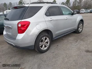2010 Chevrolet Equinox LT w/1LT with VIN 2CNALDEW0A6300352, listed as a IAAI auction lot 41871661 with 177,078 mi miles. Bid and sale history available at carsss.com. Image 4.