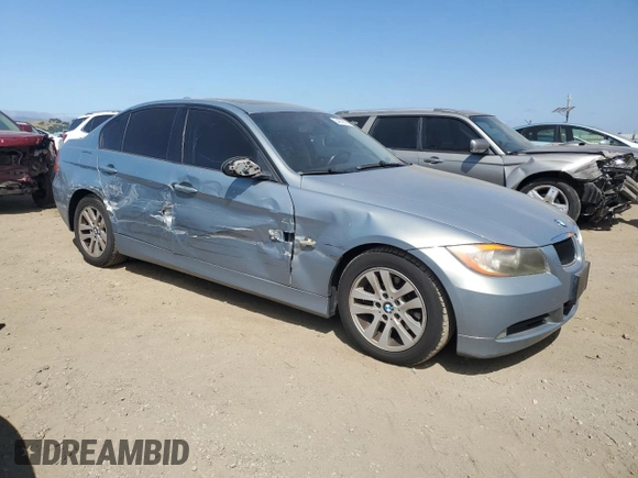 2007 BMW 3 Series 328i with VIN WBAVC53547FZ71265, listed as a Copart auction lot 54000075 with 130,559 mi miles and Salvage title. Bid and sale history available at DreamBid. Image 4.