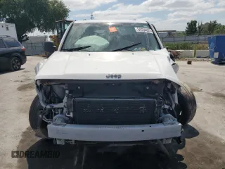 2014 Jeep Patriot Altitude с VIN 1C4NJPBA8ED695295, выставлен на аукционе Copart как лот 54234625 с пробегом Не указан миль и Списание • Salvage title. История ставок и продаж доступна на DreamBid. Изображение 5.