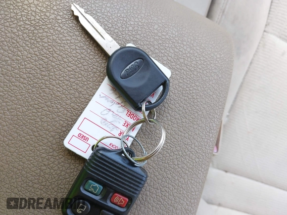 2010 Ford Explorer XLT z VIN 1FMEU6DE2AUA05113, wystawiony jako IAAI lot #42649518 z przebiegiem 114 391 mil mil oraz . Historia ofert i sprzedaży dostępna na DreamBid. Obrazek 11.
