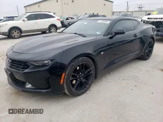 2020 Chevrolet Camaro 1LT z VIN 1G1FB1RS0L0130811, wystawiony jako Copart lot #51590995 z przebiegiem 69 643 mil mil oraz Czysty tytuł • Clean title. Historia ofert i sprzedaży dostępna na DreamBid. Obrazek 1.