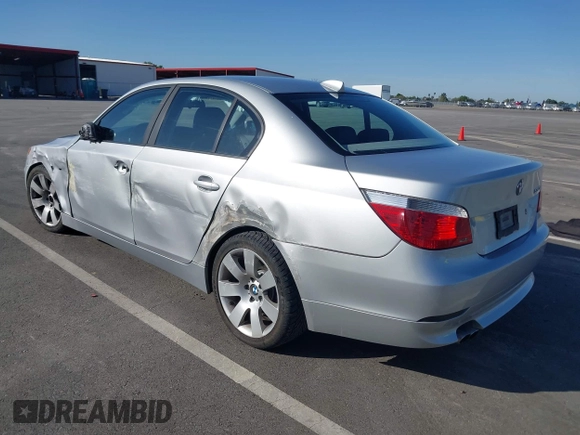 2004 BMW 5 Series 530i with VIN WBANA73504B803790, listed as a IAAI auction lot 41954910 with 130,570 mi miles. Bid and sale history available at carsss.com. Image 3.