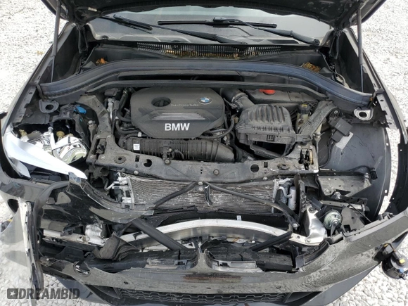 2019 BMW X1 sDrive28i with VIN WBXHU7C5XK5L11614, listed as a Copart auction lot 50400085 with 43,076 mi miles and Salvage Title. Bid and sale history available at carsss.com. Image 12.