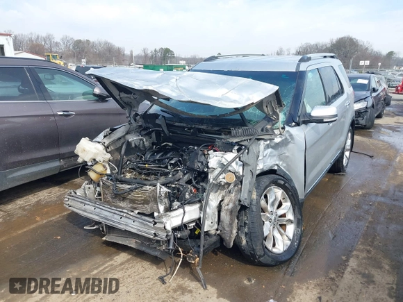 2014 Ford Explorer Limited with VIN 1FM5K7F83EGA41237, listed as a IAAI auction lot 41677778 with 222,530 mi miles and . Bid and sale history available at carsss.com. Image 6.