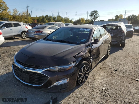 2020 Chevrolet Malibu RS with VIN 1G1ZG5ST8LF138838, listed as a Copart auction lot 63887162 with 32,527 mi miles and Salvage Title. Bid and sale history available at carsss.com. Image 2.