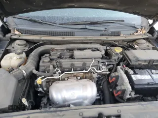 2017 Chrysler 200 Touring with VIN 1C3CCCFB4HN504150, listed as a Copart auction lot 83375684 with 121,176 mi miles and Salvage Title. Bid and sale history available at carsss.com. Image 12.
