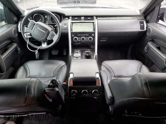 2017 Land Rover Discovery HSE Luxury z VIN SALRHBBV7HA045326, wystawiony jako Copart lot #60055655 z przebiegiem 73 958 mil mil oraz Szkoda całkowita • Salvage title. Historia ofert i sprzedaży dostępna na DreamBid. Obrazek 8.