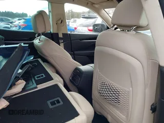 2017 Maserati Levante z VIN ZN661XUA0HX248091, wystawiony jako IAAI lot #41730373 z przebiegiem 109 986 mil mil oraz . Historia ofert i sprzedaży dostępna na DreamBid. Obrazek 8.