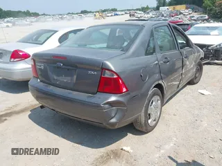 2005 Ford Focus S с VIN 1FAFP34N35W180596, выставлен на аукционе IAAI как лот 42569508 с пробегом 176 810 миль миль и . История ставок и продаж доступна на DreamBid. Изображение 4.