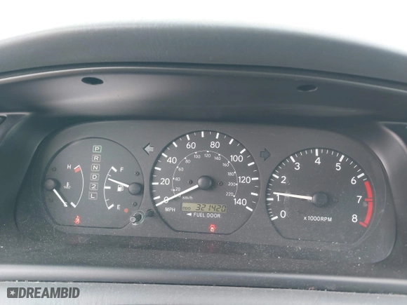 2000 Toyota Camry CE with VIN JT2BG22KXY0499280, listed as a IAAI auction lot 42075329 with 321,420 mi miles. Bid and sale history available at carsss.com. Image 7.