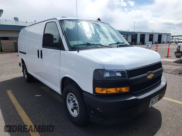 2021 Chevrolet Express Cargo with VIN 1GCWGAFP2M1303233, listed as a IAAI auction lot 42731173 with 57,034 mi miles and . Bid and sale history available at DreamBid. Image 12.