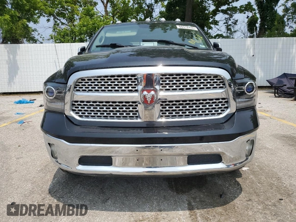 2016 Ram 1500 Laramie z VIN 1C6RR7NM0GS206569, wystawiony jako Copart lot #60312435 z przebiegiem 207 973 mil mil oraz Czysty tytuł • Clean title. Historia ofert i sprzedaży dostępna na DreamBid. Obrazek 5.