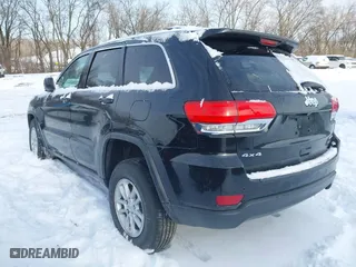 2018 Jeep Grand Cherokee Laredo E with VIN 1C4RJFAG1JC200226, listed as a IAAI auction lot 41277915 with 64,031 mi miles. Bid and sale history available at carsss.com. Image 3.