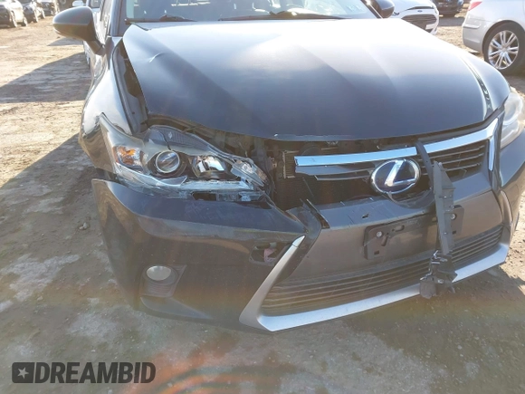2014 Lexus CT 200h with VIN JTHKD5BH8E2181310, listed as a IAAI auction lot 41570032 with 178,382 mi miles and . Bid and sale history available at DreamBid. Image 6.
