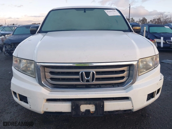 2013 Honda Ridgeline RT with VIN 5FPYK1F22DB006697, listed as a IAAI auction lot 41421707 with 233,724 mi miles. Bid and sale history available at carsss.com. Image 12.
