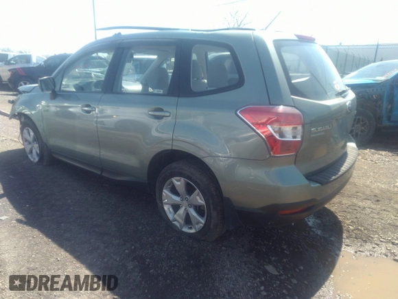 2015 Subaru Forester 2.5i with VIN JF2SJABC7FH562170, listed as a IAAI auction lot 41988892 with 33,898 mi miles. Bid and sale history available at carsss.com. Image 3.