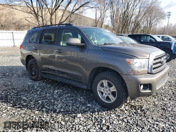 2013 Toyota Sequoia SR5 with VIN 5TDBY5G1XDS091827, listed as a Copart auction lot 49946315 with 19,586 mi miles and Clean Title. Bid and sale history available at carsss.com. Image 4.