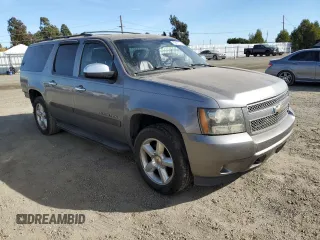 2008 Chevrolet Suburban LT w/3LT with VIN 3GNFK16388G165630, listed as a Copart auction lot 75897524 with 135,573 mi miles and Salvage Title. Bid and sale history available at carsss.com. Image 4.