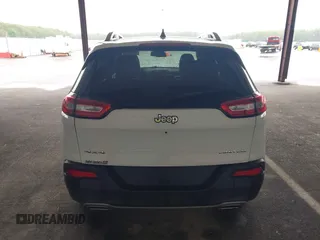 2016 Jeep Cherokee Limited z VIN 1C4PJMDS8GW104368, wystawiony jako IAAI lot #42125072 z przebiegiem 91 197 mil mil oraz . Historia ofert i sprzedaży dostępna na DreamBid. Obrazek 16.